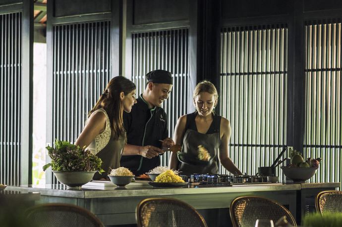 Four Seasons Resort The Nam Hai - Restaurants/Cafes