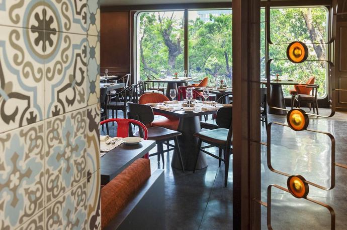Hotels des Arts Saigon - Restaurants/Cafes