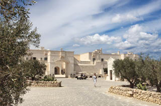 0Borgo Egnazia