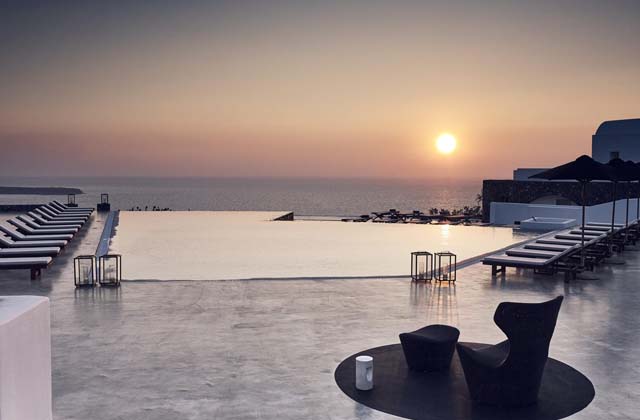 Santorini - Santo Pure Oia Luxury Suites &amp; Spa