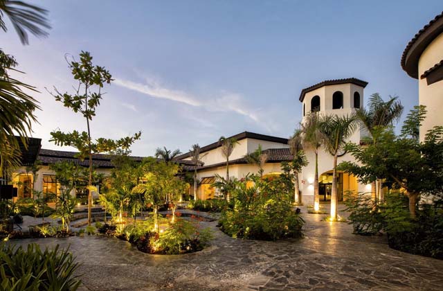 Dominicaanse Rep - Lopesan Costa Bavaro Resort binnenplaats